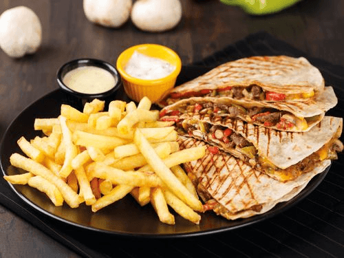 ETLİ QUESADILLA